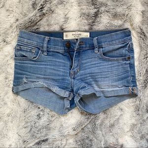Abercrombie & Fitch Jean shorts